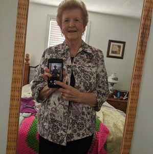 Meet your Posher, Nancy